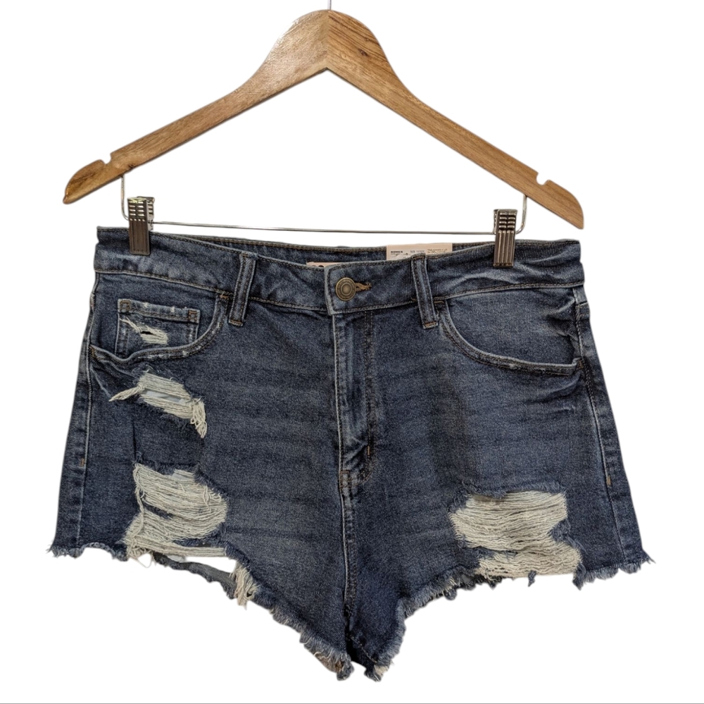 SO Super High Rise Heavy Distressed Cut-Off Shorts Size 15